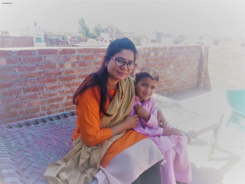 32405547_10215110428944406_486052987802746880_n